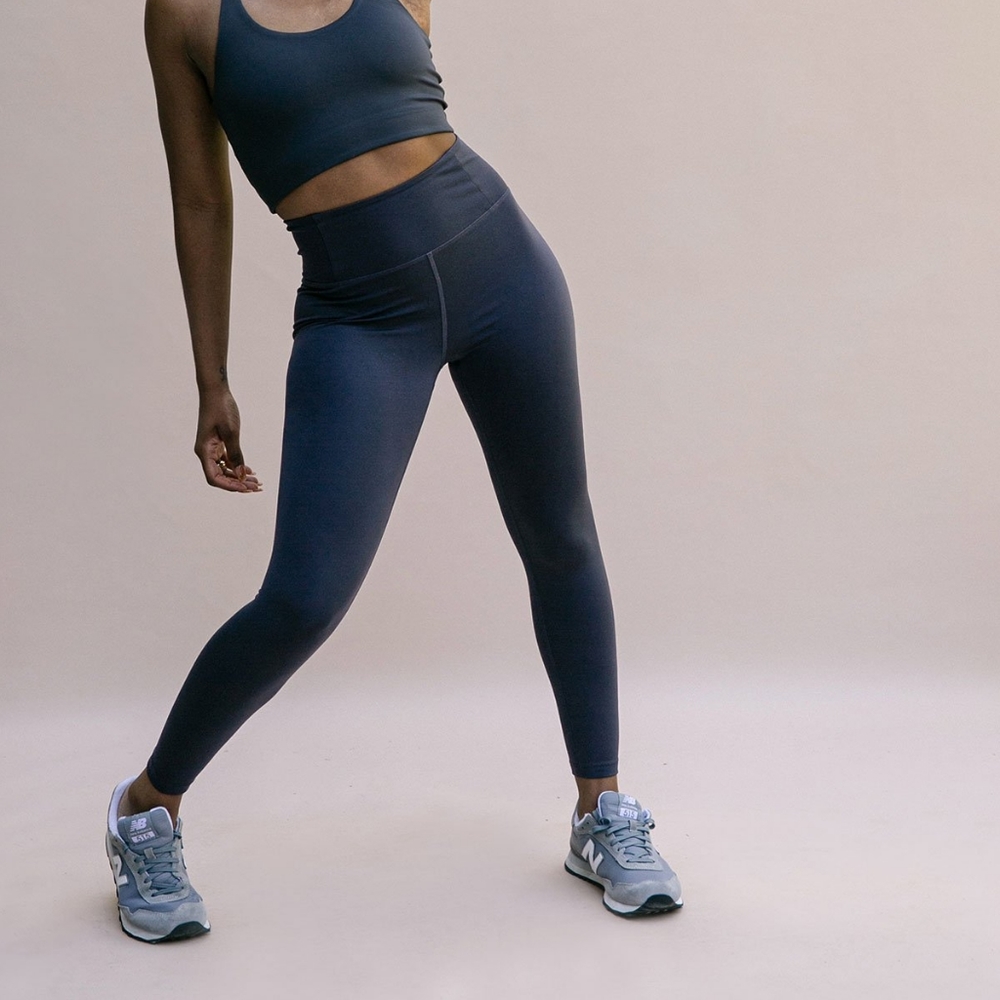 Midnight girlfriend collective float leggings